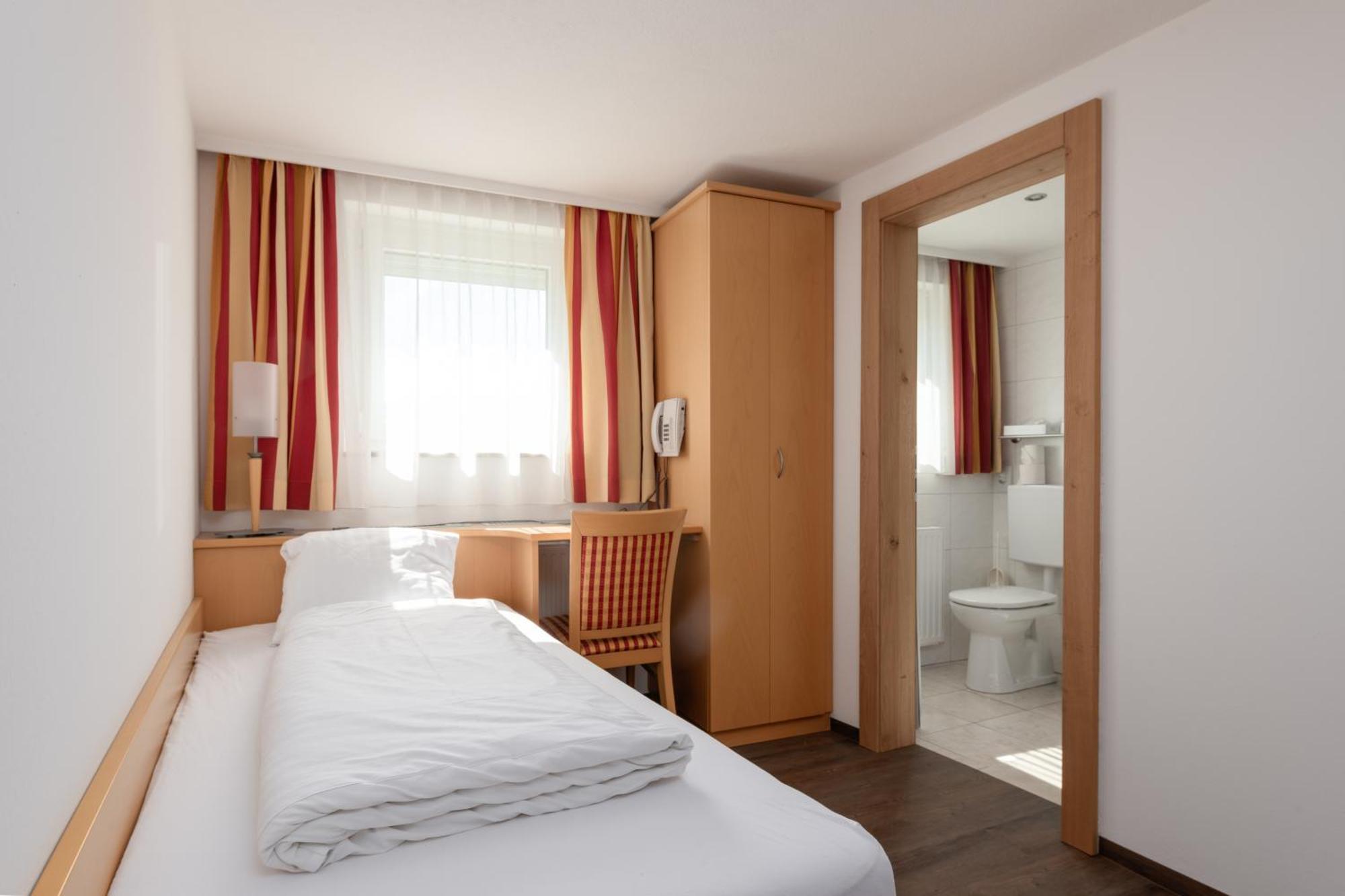 Hotel Alpenblick Attersee Esterno foto