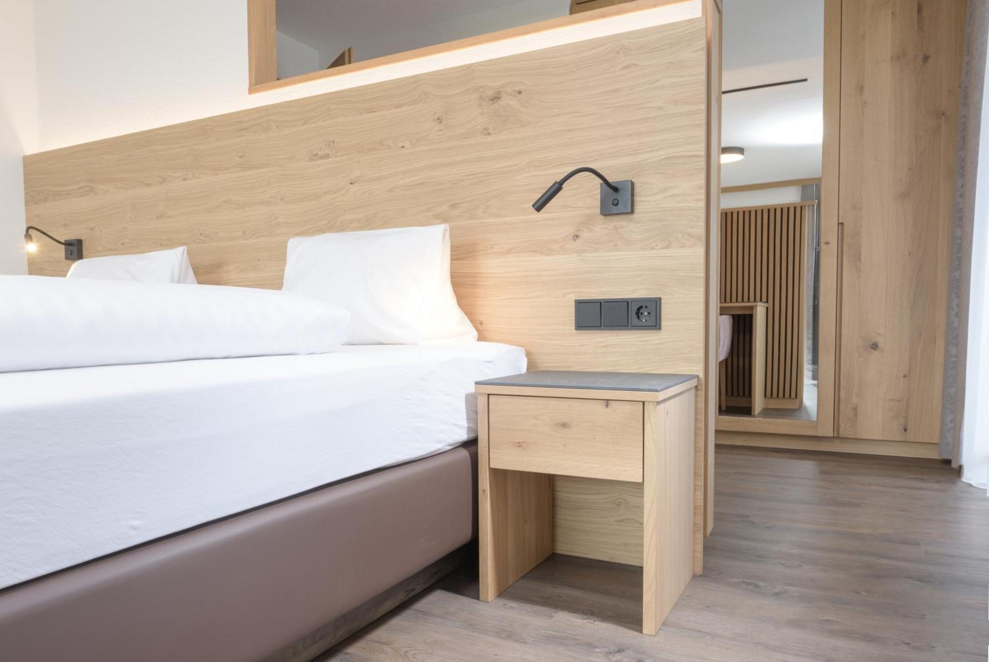 Hotel Alpenblick Attersee Esterno foto