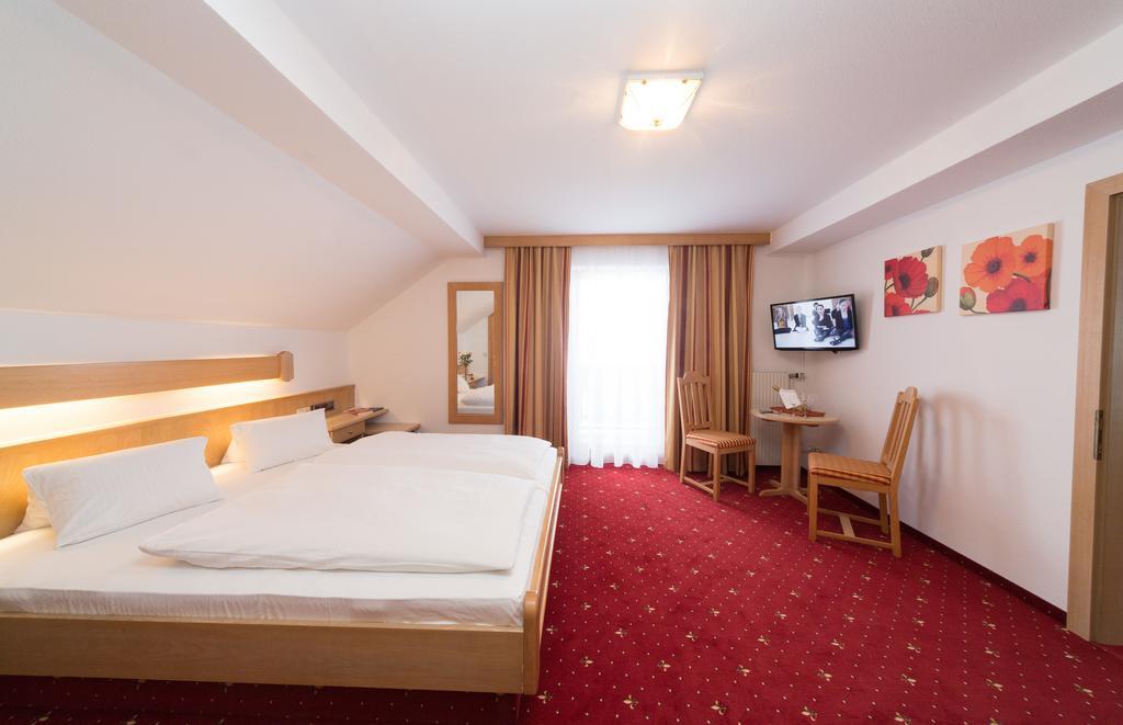 Hotel Alpenblick Attersee Esterno foto